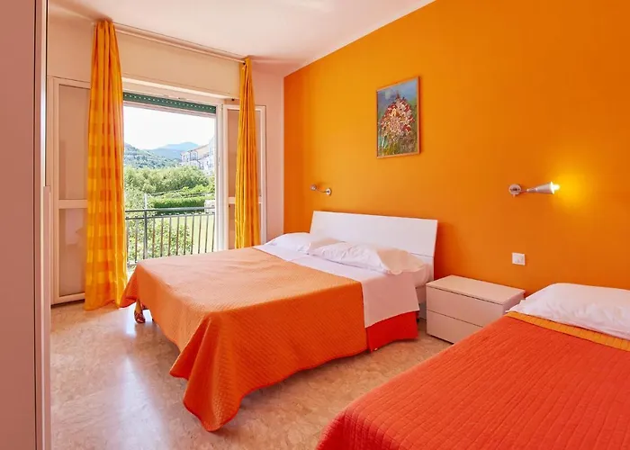 Casa Borgo 4 *