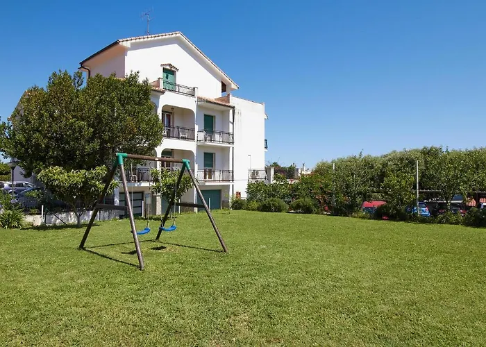 Casa Borgo 4 *